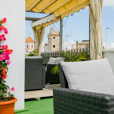 Hotel Boutique Las Cortes De Cádiz-3